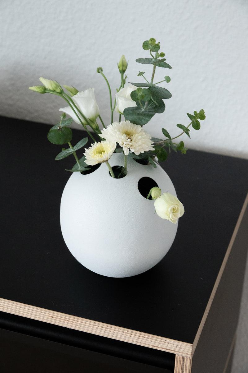 LaLe Living Kugelvase Hedi in Weiß, Ø13cm Vatertagsangebot