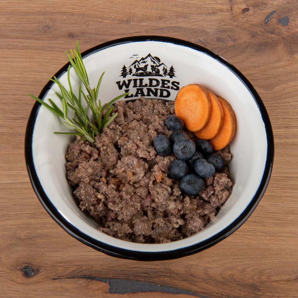 petspremium Wildes Land Rind mit Süßkartoffeln Heidelbeeren Wildkräutern und Distelöl Classic Adult Nassfutter 6 x 400 g Verkauf