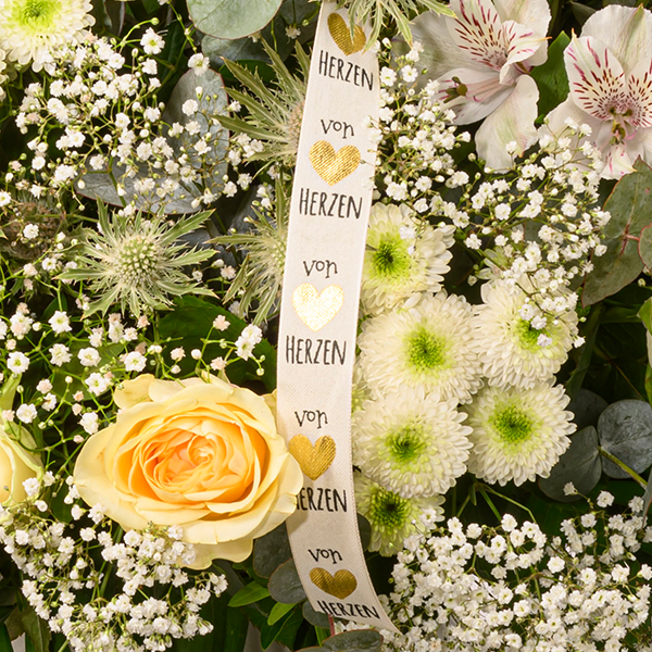 floraprima Premiumstrauß Ballade mit Premiumvase & Ferrero Giotto 3er Flash Sale