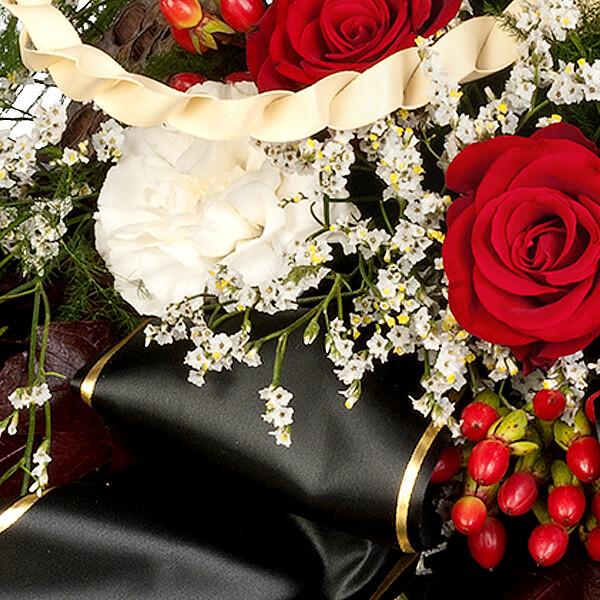 floraprima Trauerkranz mit roten Rosen und weißen Lilien Flash Sale