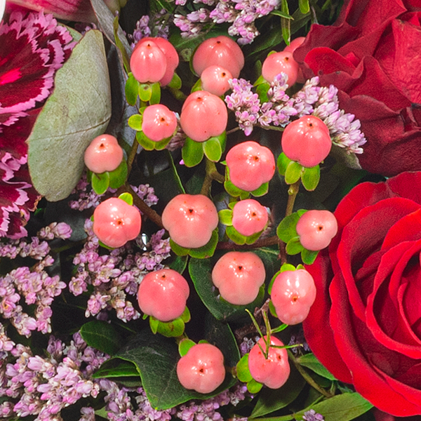 floraprima Blumenstrauß Mutterglück mit Vase & Ferrero Giotto 3er Begrenztes Angebot