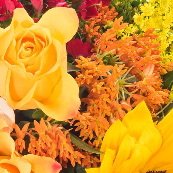 floraprima Blumenstrauß Frühlingsgefühl mit Vase & Ferrero Giotto 3er Große Rabatte