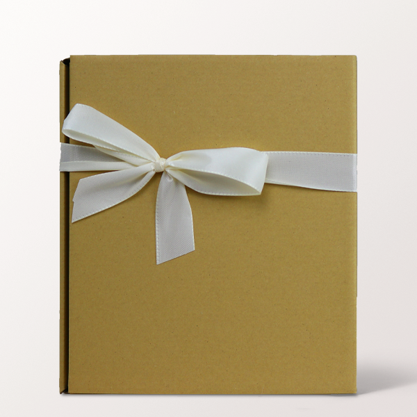 floraprima Geschenkbox Herzlichen Glückwunsch im Angebot
